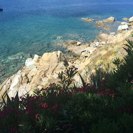 Eyrie On Elba Willa
